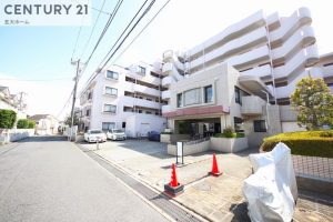 🎀物件情報🎀角部屋＋窓の多いデザインで採光・通風性に優れた心地良い住空間！